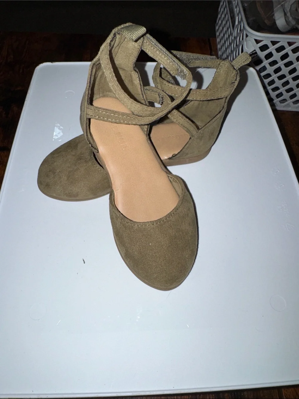 Old Navy Olive Suede Crisscross Ankle Strap Flats